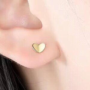 Dainty Gold Concave Heart Stud Earrings. 925 Sterling Silver. #1030